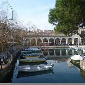 Moniga 3*, Desenzano del Garda Italia